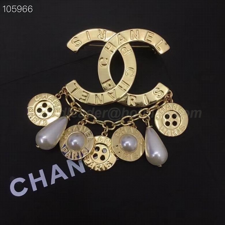 Chanel Brooch 278